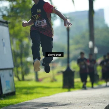 Runner Photo 9231871