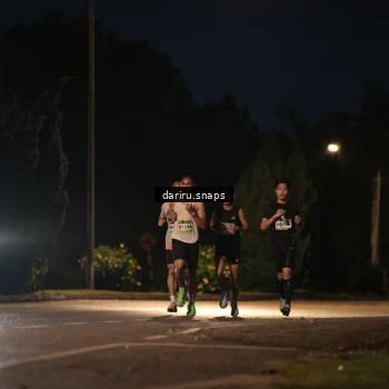 Runner Photo 9231890