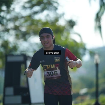 Runner Photo 9232235