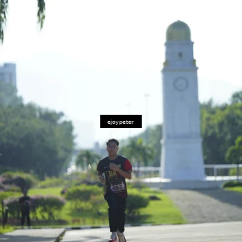 Runner Photo 9232303