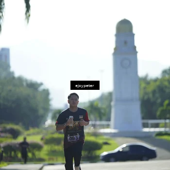 Runner Photo 9232330