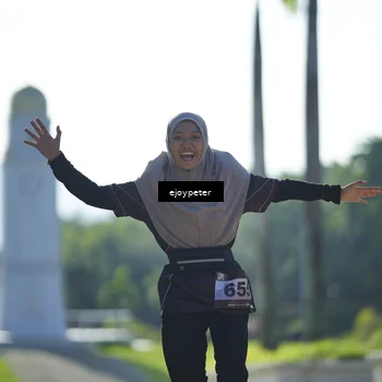 Runner Photo 9232475