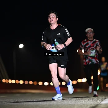 Runner Photo 9232835