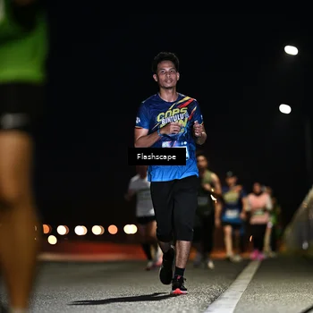 Runner Photo 9233750