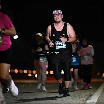 Runner Photo 9234013