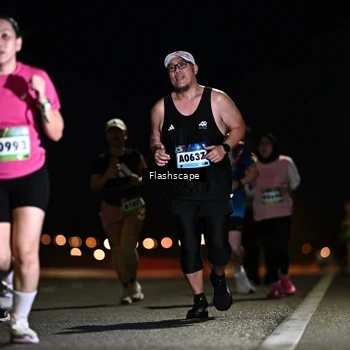 Runner Photo 9234033