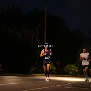 Runner Photo 9234234