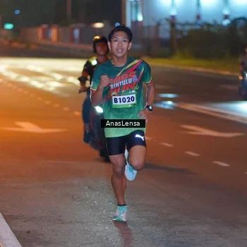 Runner Photo 9234851