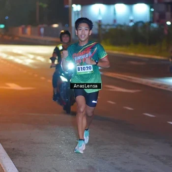 Runner Photo 9234860