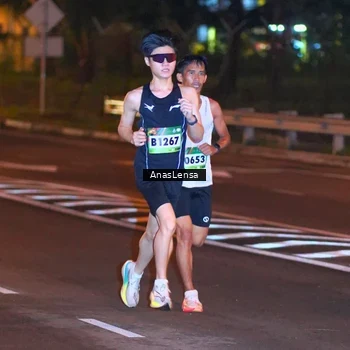 Runner Photo 9235304
