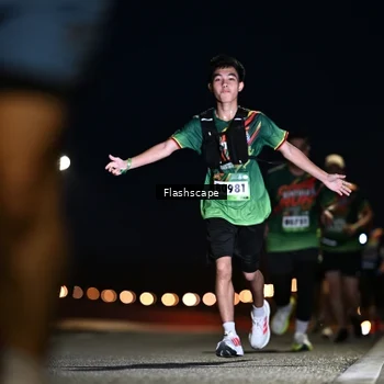 Runner Photo 9235638