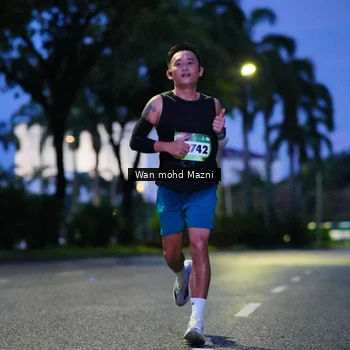 Runner Photo 9236034