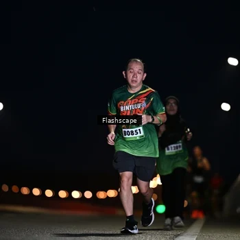 Runner Photo 9236285