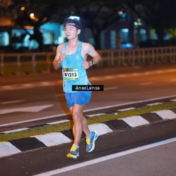 Runner Photo 9236406