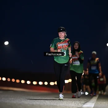 Runner Photo 9236502