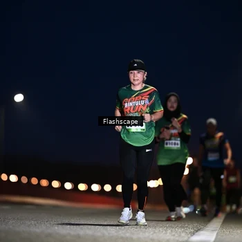 Runner Photo 9236513