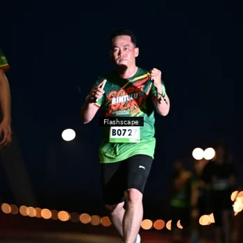 Runner Photo 9236800