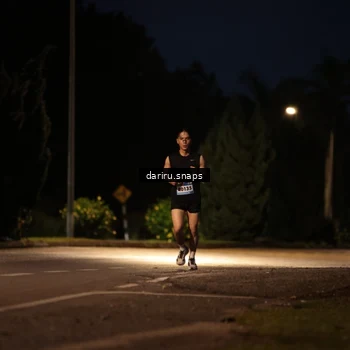 Runner Photo 9237072