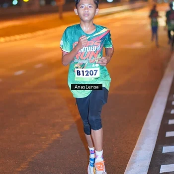 Runner Photo 9237127
