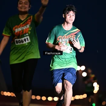 Runner Photo 9237173