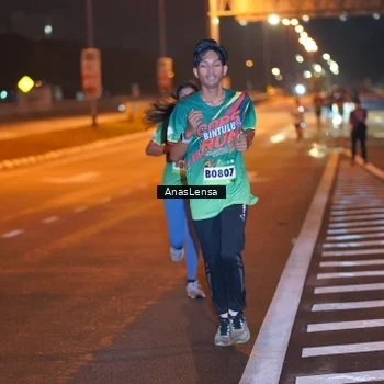 Runner Photo 9237212