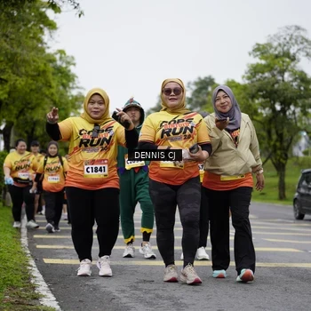Runner Photo 9237378
