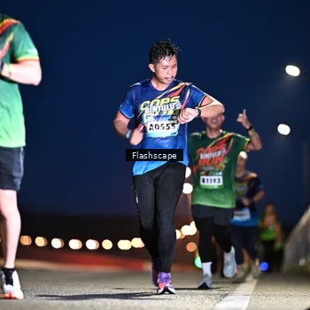 Runner Photo 9237443