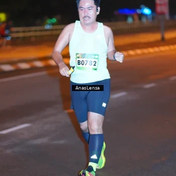 Runner Photo 9237495