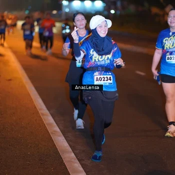 Runner Photo 9237641