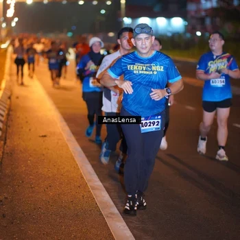 Runner Photo 9237642