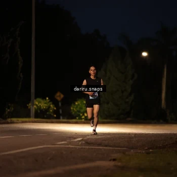 Runner Photo 9237656