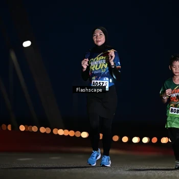Runner Photo 9237895