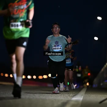 Runner Photo 9237928