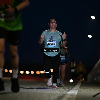 Runner Photo 9237976