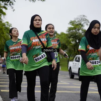 Runner Photo 9237999