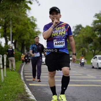 Runner Photo 9238200