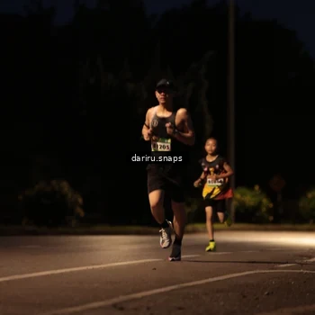 Runner Photo 9238325