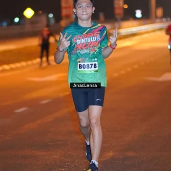 Runner Photo 9239299