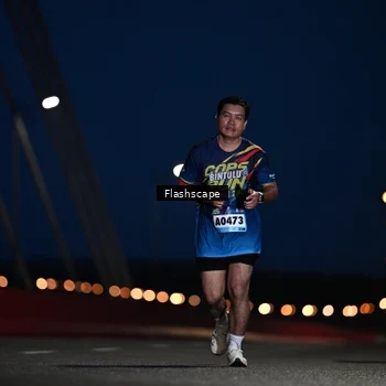 Runner Photo 9239477