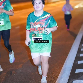 Runner Photo 9239681