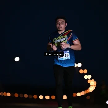 Runner Photo 9239700