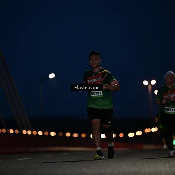 Runner Photo 9239710