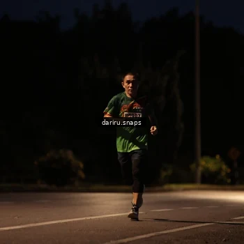 Runner Photo 9239713
