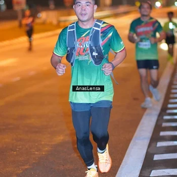 Runner Photo 9240220