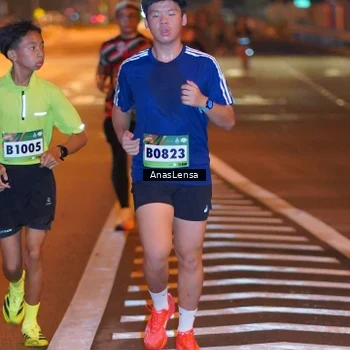 Runner Photo 9240304