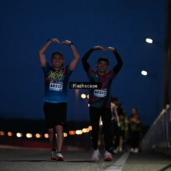 Runner Photo 9240553
