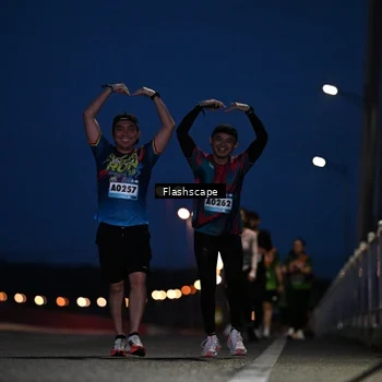 Runner Photo 9240559