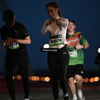 Runner Photo 9240623