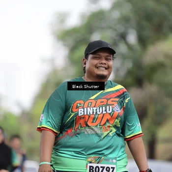 Runner Photo 9240750