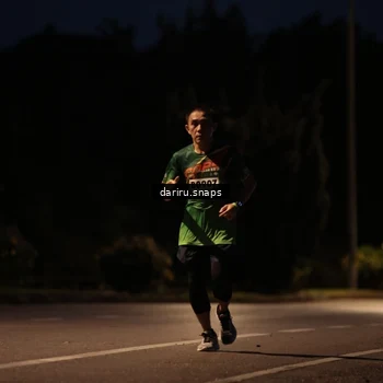 Runner Photo 9240860